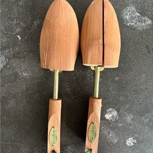Woodlore Cedar Shoe Trees